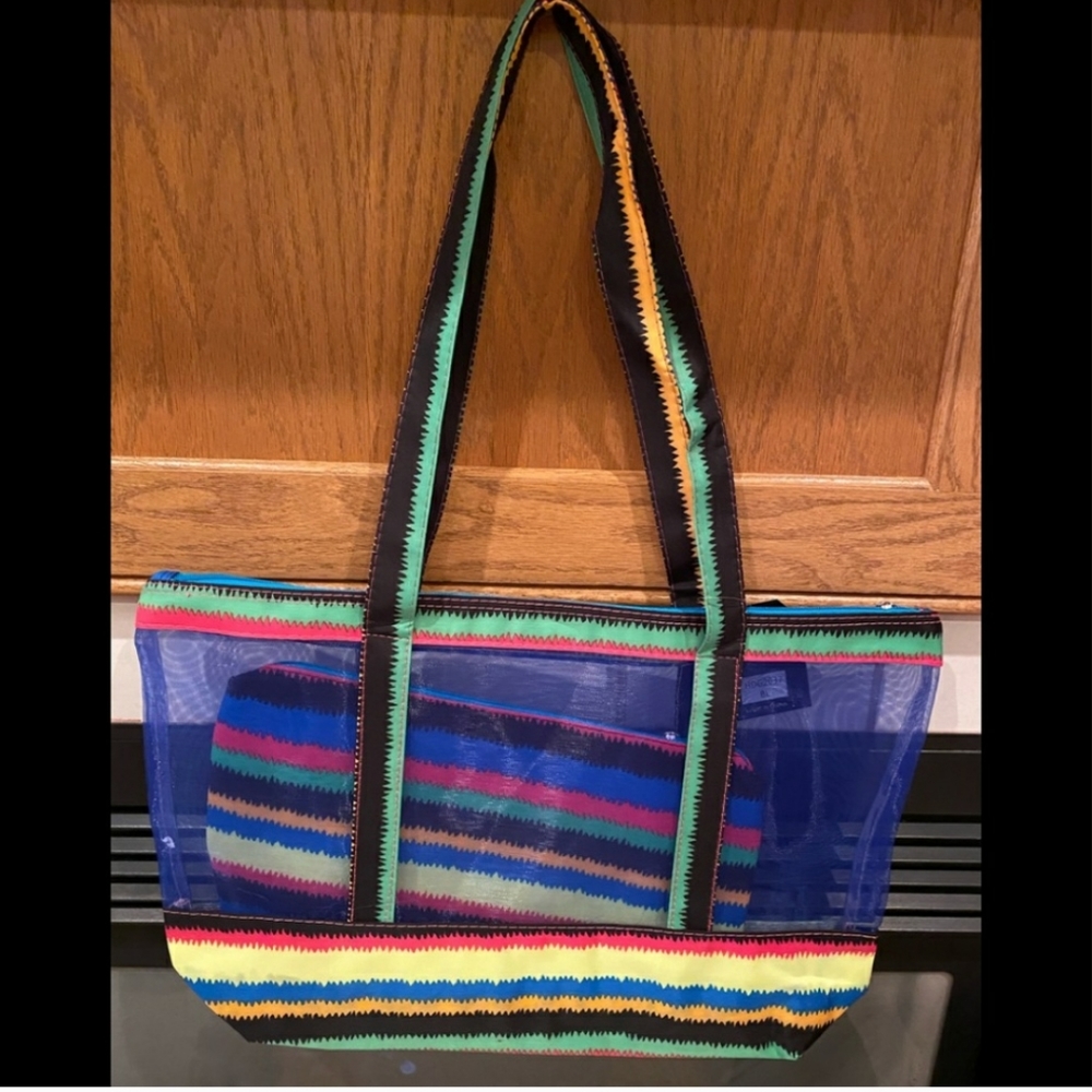Two bag beach tote set blue/multi striped mesh - Picture 3 of 4